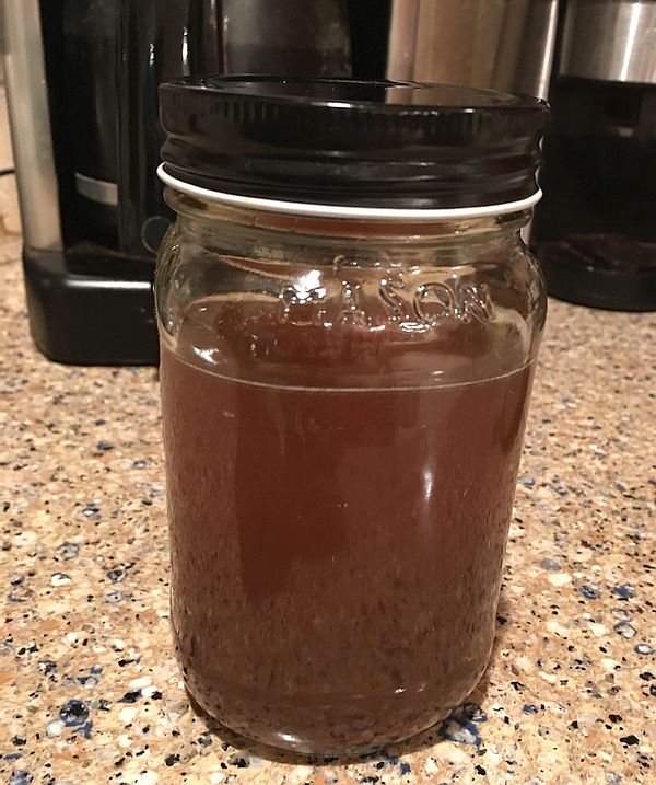 Vanilla syrup in ball jar